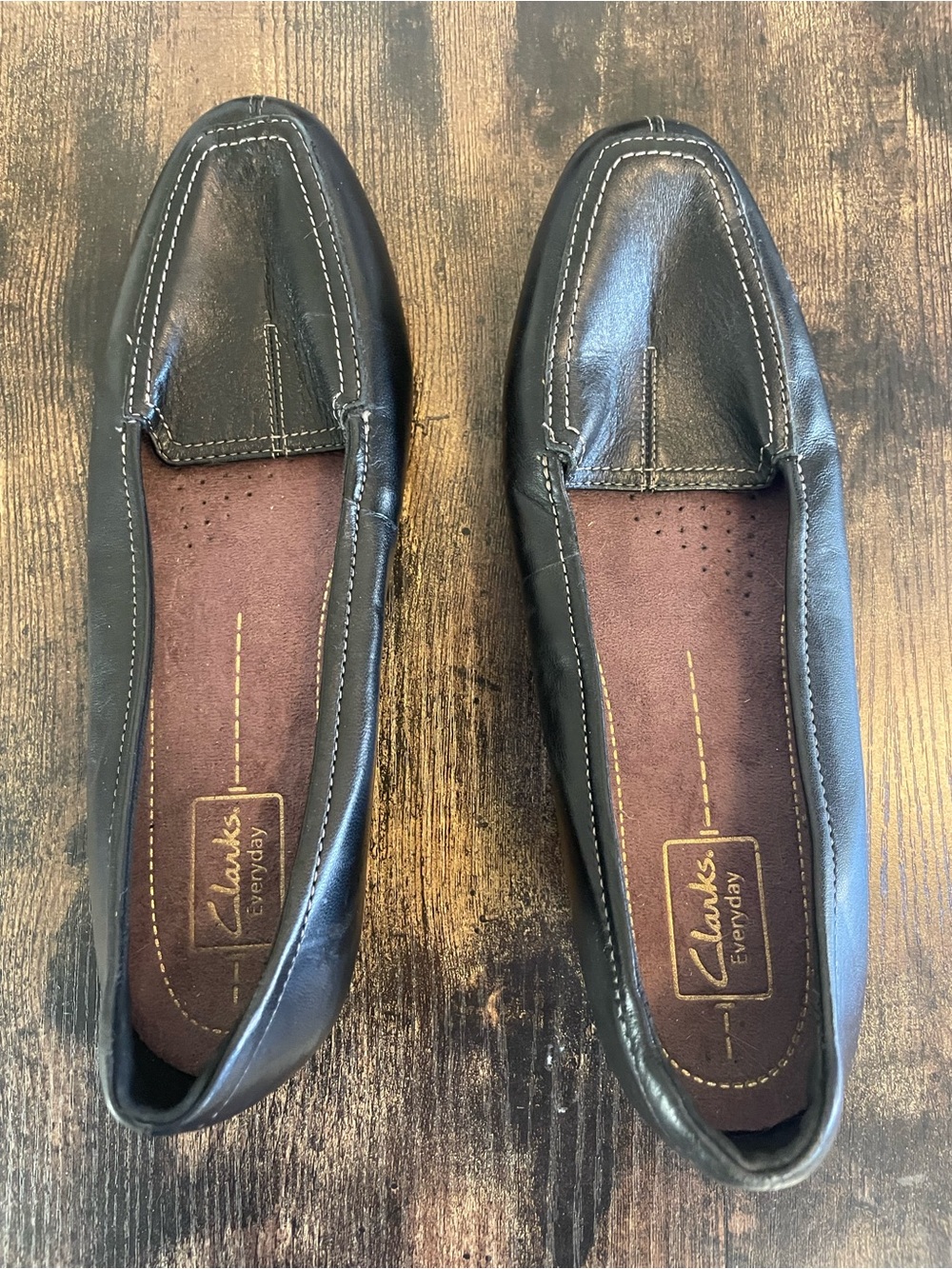 Clarks Everyday Women’s Black Leather Loafers 8.5